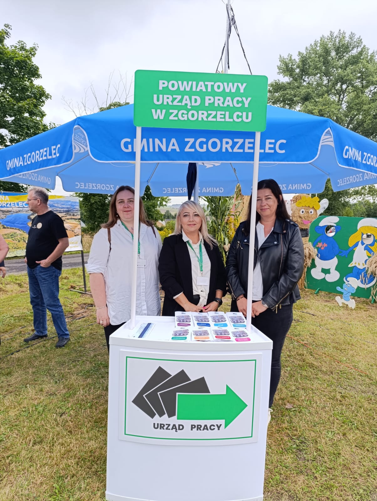 Zdjęcie artykułu Powiatowy Urząd Pracy w Zgorzelcu na Euroregionalnym Święcie Chleba w Ręczynie